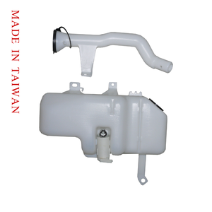 CHIN LANG น้ำยาล้างกระจกพลาสติกสำหรับรถดัทสัน 720 ปี 98'~04' ผลิตในไต้หวัน - Product Image 1