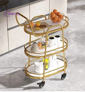 Chariot de bar à trois niveaux en métal doré glamour, avec des plateaux en verre blanc, disponible à prix de gros. - Product Image 1