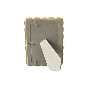 Cadre photo de luxe de qualité supérieure en métal moulé de couleur antique avec inspiration victorienne idéal pour la décoration intérieure - Product Image 3