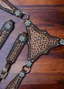 Cabecera de caballo de cuero Argentina hecha a mano con diseño antiguo - Product Image 5