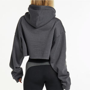 Nueva llegada logotipo personalizado impreso mujeres recortada Sudadera con capucha de color sólido liso Slim Fit algodón suave mujeres Top - Product Image 3