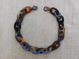 Collar de Lujo Hecho a Mano con Cuerno de Búfalo, Joyería Natural y Sostenible para Mujer, Alta Calidad - Product Image 4