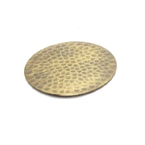 Sous-verre élégant en cuivre martelé de qualité supérieure et de luxe Tapis de table en métal de haute qualité pour la cuisine à domicile de style restaurant classique - Product Image 2