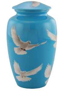 Vase funéraire symbolique du fournisseur indien d'urne en métal d'ailes d'ange faites à la main pour le confort spirituel et le souvenir - Product Image 5