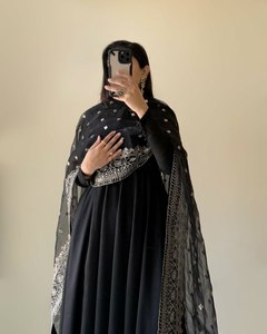Robe de soirée spéciale riche de style islamique à petit budget, couleur noire, longue robe en fausse georgette avec dupatta pour femmes - Product Image 3
