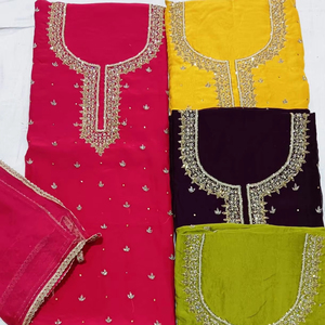 Costumes de fête en soie brodés à la main non cousus de créateur moderne pour femmes Style indien tendance pour les fêtes traditionnelles - Product Image 4