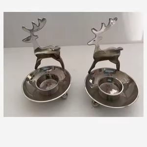 Magnifiques bougies votives en métal 2025 faites à la main en Inde, couleurs personnalisables, adaptées à la décoration de table intérieure et extérieure." - Product Image 2