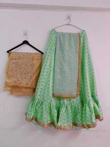 Blusa de seda con estampado Lehenga Choli y borde de encaje, blusa con patrón de secuencia y Dori - Product Image 6