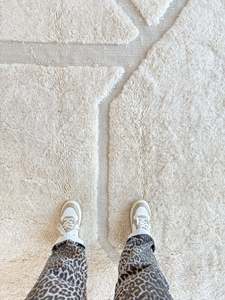 Tapis berbère en laine fait main, tapis moderne abstrait pour salon, chambre à coucher et décoration intérieure à prix de gros - Product Image 4