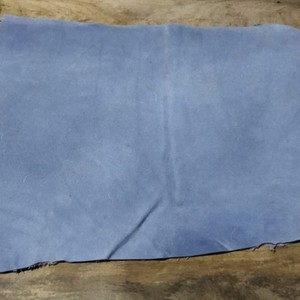 Cuero dividido azul húmedo orgánico de primera calidad al por mayor-cuero de vaca duradero para guantes sofá ropa Fabricación de artículos de cuero - Product Image 4
