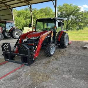 Maquinaria agrícola usada y reacondicionada Massey Ferguson 275, MF 375 MF 385 MF 4X4 para tractores y accesorios gratis - Product Image 6