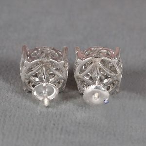 ต่างหูเพชรกลมสีทอง14 KT สวยสดใสเหมาะสำหรับทุกโอกาส - Product Image 3