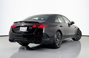 Mercedes-Benz Classe <span class=keywords><strong>E</strong></span> AMG <span class=keywords><strong>E</strong></span> <span class=keywords><strong>53</strong></span> 2022 d'occasion en excellent état - Product Image 2