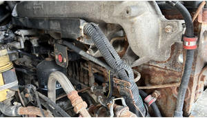 รถแทรกเตอร์พรีเมียม 420 ปี 2004 มือสอง เครื่องยนต์ดีเซล เกียร์ธรรมดา ขับเคลื่อน 6x4 มาตรฐานไอเสียยูโร 2 พวงมาลัยซ้าย 371 แรงม้า ยี่ห้อซิโนทรัค - Product Image 3