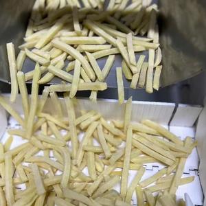 Papas Fritas Crujientes Congeladas de Alta Calidad al Vapor Estilo Vietnamita Marca SCF 10kg OEM - Product Image 6