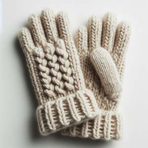 Meilleurs gants en laine fabriqués à la main ultra doux de l'Himalaya-Longueur du poignet compatible avec l'écran tactile multicolore pour un confort hivernal artisanal - Product Image 3