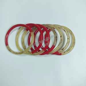 Bracelet tendance moderne de luxe pour femmes en corne, résine, perle, pierre diamantée, design tendance, plusieurs couleurs, style de bijoux religieux - Product Image 4