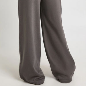 Pantalones elegantes de pierna recta para un ajuste cómodo y sin esfuerzo, conjunto deportivo para mujer con top corto para compradores al por mayor a precio económico. - Product Image 6