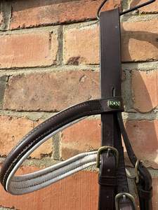 K N Kate Negus Brida acolchada inglesa de tamaño completo - Product Image 6