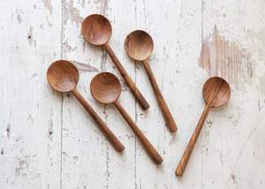 CUILLÈRE EN BOIS DE TAILLE PERSONNALISÉE ENSEMBLE DE CUILLÈRES LÉGÈRES VENTE CHAUDE CUILLÈRE CUILLÈRE CUILLÈRE EN BOIS DE HÊTRE DÎNER ARTICLES DE CUISINE NOUVEAU DESIGN 2024 TOP VENTE - Product Image 4