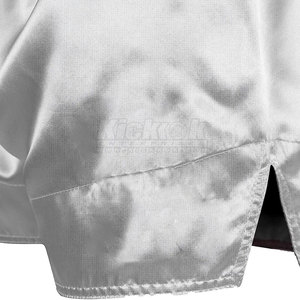 Pantalones Cortos de Muay Thai Ligeros y Transpirables con Tela de Poliéster 100% de Secado Rápido, Ajuste Flexible para Entrenamientos Intensos y Sesiones de Fitness - Product Image 6