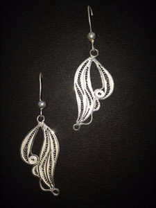 Meilleures ventes de boucles d'oreilles à la mode scintillantes de haute qualité fines et gracieuses 4 directement du fournisseur indien - Product Image 4