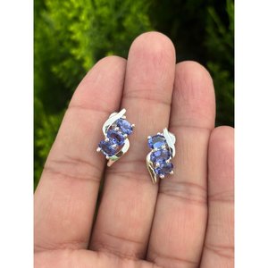 Boucles d'oreilles clous en argent 925 avec Tanzanite naturelle, Or romantique tendance pour Mariage, Fiançailles, Anniversaire, Améthyste, Quartz, Diamant, Perle - Product Image 1