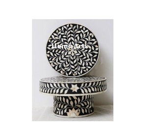 Support à gâteau en marbre de conception fantastique avec support à gâteau en forme de rectangle de qualité supérieure à 4 pieds en métal pour un usage domestique - Product Image 4