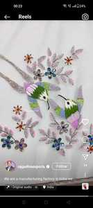 Tissu brodé de paillettes et de perles multicolores de luxe pour robes - Product Image 3