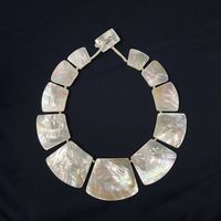 Collier en nacre personnalisé à bas prix pour un cadeau, collier minimaliste en nacre