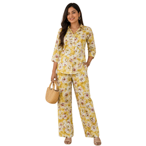Ensemble coordonné en rayonne et coton à imprimé floral jaune, manches trois-quarts, style décontracté - Product Image 1