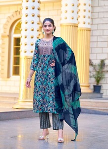 ชุด georgette kurti ของผู้หญิงชุดชาติพันธุ์ที่ทันสมัยสวมใส่สบายกางเกงที่เข้ากันฟรีริ้วรอยแห้งเร็วย้อนกลับได้ - Product Image 5