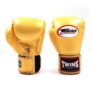 ถุงมือชกมวยคู่คุณภาพสูงสั่งทำจากโรงงาน ถุงมือชกมวยมวยไทยหนังแท้แบบสั่งทำพิเศษ ถุงมือชกมวยสำหรับฝึกซ้อมแบบสั่งทำ - Product Image 4