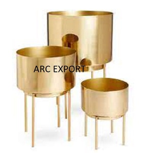 เครื่องปลูกตกแต่งทำจากโลหะสีทองทุบสำหรับตกแต่งระเบียงบ้าน - Product Image 5