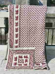 Couette de lit double face réversible faite à la main écologique 100% coton pour la revente. - Product Image 5