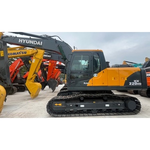 Excavadora de cadenas Hyundai HX220HD original usada en stock, en buen estado para construcción y movimiento de tierras. - Product Image 1