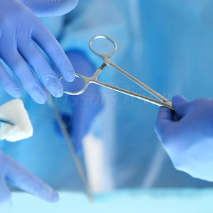 Pinzas hemostáticas de acero inoxidable Abrazadera de bloqueo quirúrgica profesional reutilizable para aplicaciones clínicas - Product Image 2