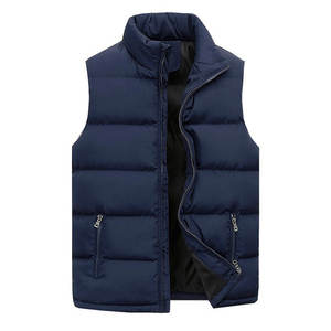 Gilet matelassé pour homme tendance 2026, logo personnalisé, vente en gros, veste d'hiver légère et chaude sans manches - Product Image 1