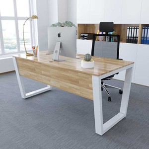 Escritorio Ejecutivo Minimalista de 80x160mm BGD68043 con Patas de Hierro Trapezoidales Resistentes, Base de Madera de Caucho, Diseño Contemporáneo - Product Image 2