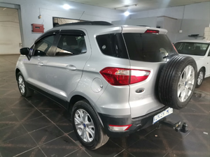 Voiture d'occasion de qualité abordable, Ford EcoSport 1.0 EcoBoost Trend 2014, conduite à droite - Product Image 5