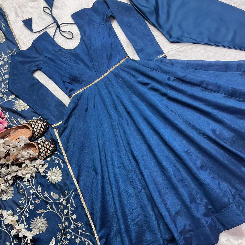 white christmas dresses Stylish Anarkali Frock|Dhaga,Sequence,And,Tilla Work – Nameera by Farooq main image 1