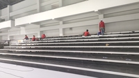 JY-769 Tribune télescopique rétractable durable pour gymnase, système de sièges pliants pour terrain de basketball et salle scolaire