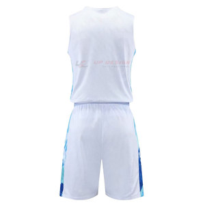 Uniforme de Baloncesto Sublimado de Alta Calidad, Transpirable, para Adultos, Color Personalizado, Precio Económico al por Mayor, Hecho en Pakistán - Product Image 3