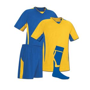 Ensemble de kit de football personnalisé, uniforme de football OEM avec logo, vêtements de sport en polyester à séchage rapide pour équipe et club - Product Image 4