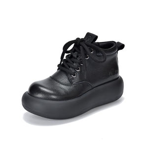 Botas Chukka de gamuza para mujer, con cordones, estilo casual, botines de montar con correa en el tobillo. - Product Image 4