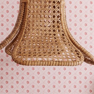 Lampe suspendue en rotin tissé à la main, abat-jour en osier, lumière de plafond tissée naturelle, lampe suspendue bohème rustique en provenance du Vietnam - Product Image 4