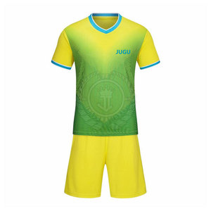 Conjuntos de uniformes de fútbol personalizados de alta calidad, secado rápido, transpirable, 100% poliéster - Product Image 1
