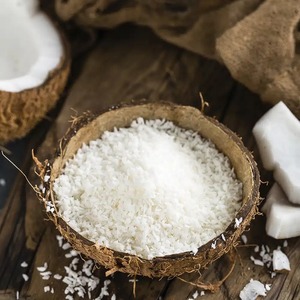 Quantité en vrac de noix de coco desséchée haute teneur en matières grasses fine et moyenne qualité prix le moins cher produit au Vietnam - Product Image 3