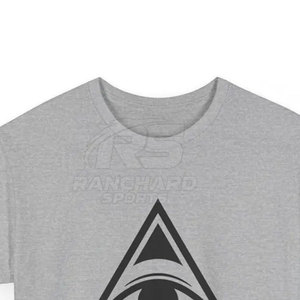 T-shirt avec emblème maçonnique, vêtements audacieux pour franc-maçon, t-shirt d'honneur pour franc-maçon, design maçonnique unique, t-shirts - Product Image 2