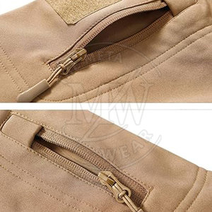 Chaqueta Softshell para Hombre, Diseño Personalizado con Logotipo, Cuello Alto, Logotipo en la Parte Delantera, Ecológica, de Secado Rápido, Transpirable, para Invierno, Venta al Por Mayor - Product Image 3